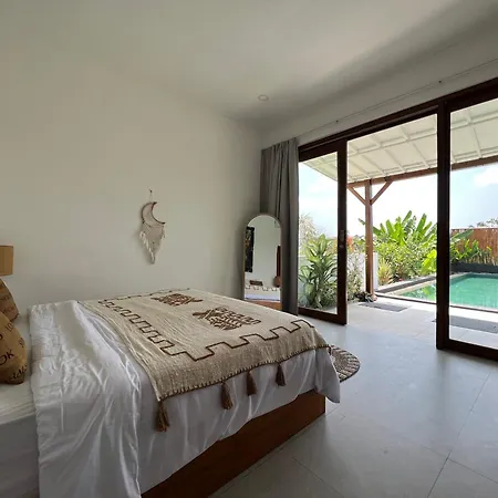 Villa Roman & Alena Canggu